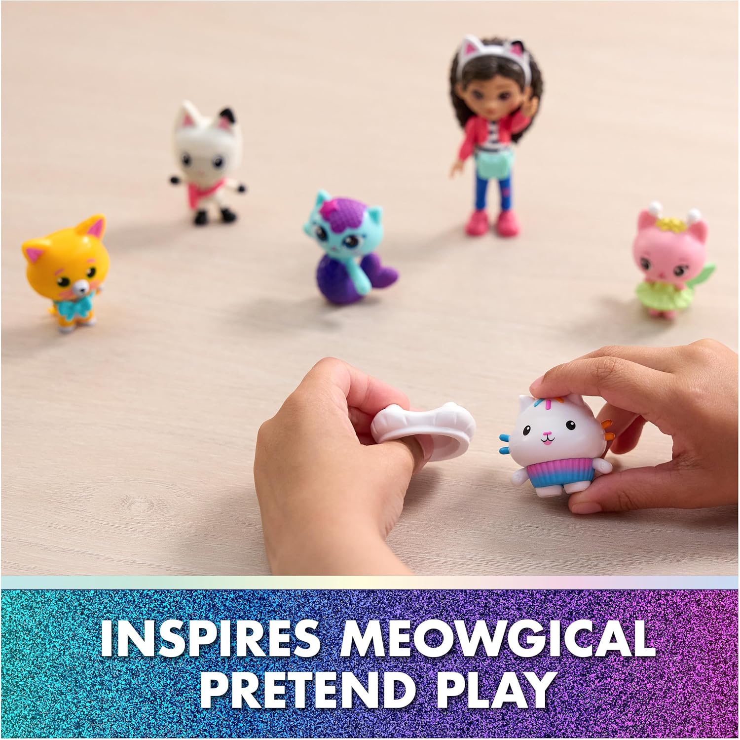 DreamWorks GABBY'S Dollhouse The Movie, Cat-Venture Crew Pack, 11-Piece Toy Figure Set with Accessories, Kids Toys for Girls & Boys Ages 3 and Up